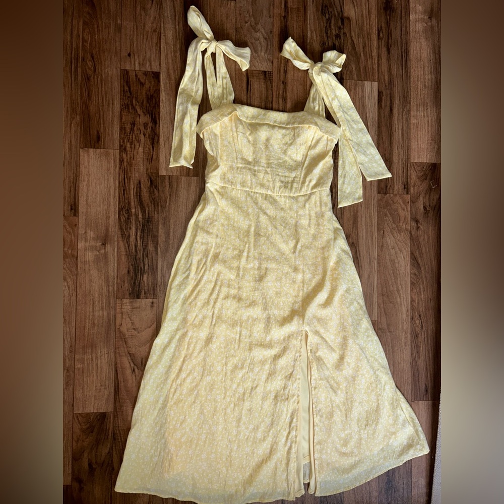 Elegant Yellow Floral Tie Strap MIDI Dress